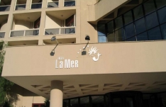 Отель La Mer
