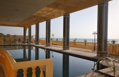 Отель Royal Beach Resort & Spa