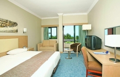 Отель Crystal Tat Beach Golf Resort & Spa