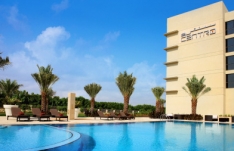 Отель Centro Sharjah by Rotana